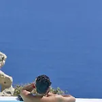 Villaki Oia