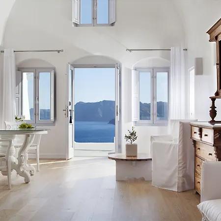 Villaki 4*