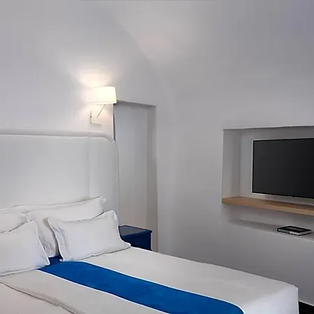 Villaki 4*