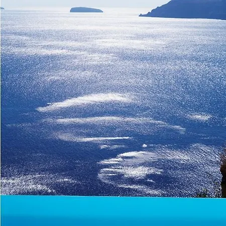 Katikies Santorini - The Leading Of The World Hotel 4*