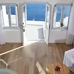 Villaki 4* אויה